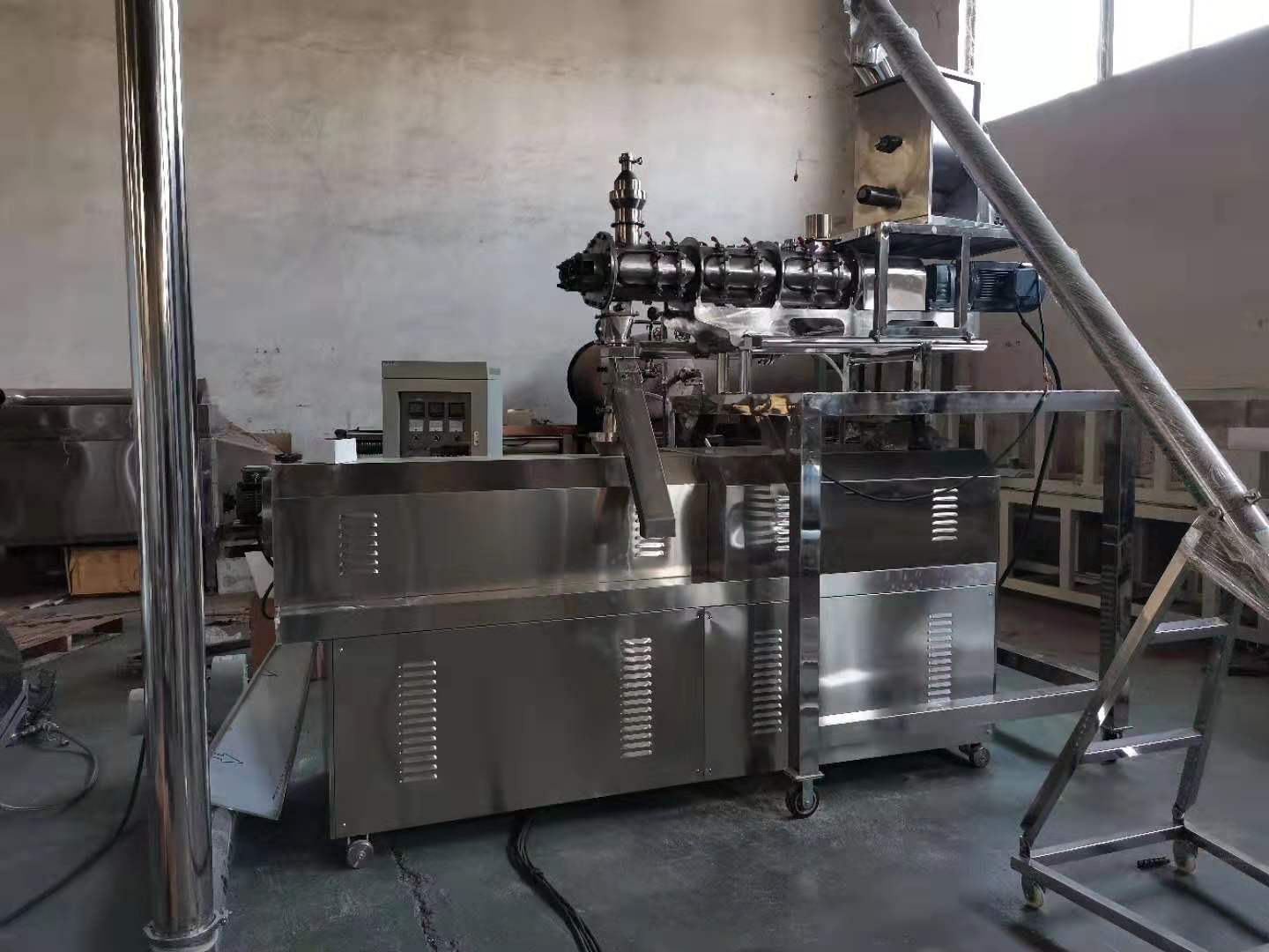 食品機械供應商和解決方案專(zhuān)家